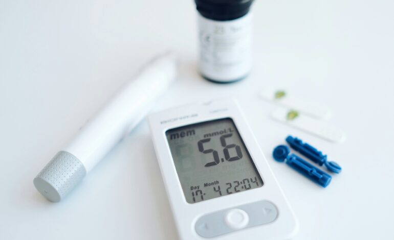 10 Smart Ways to Manage Type 2 Diabetes and Protect Your Heart