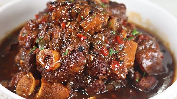 Jamaican gravy oxtail
