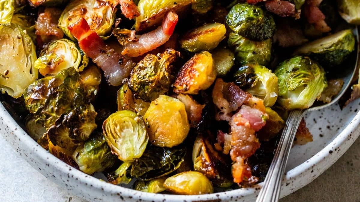 Crispy Balsamic Brussels Sprouts with Bacon
