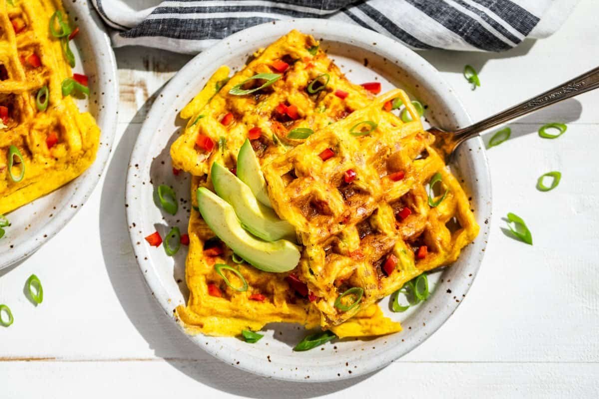 veggie waffle omelette low carb
