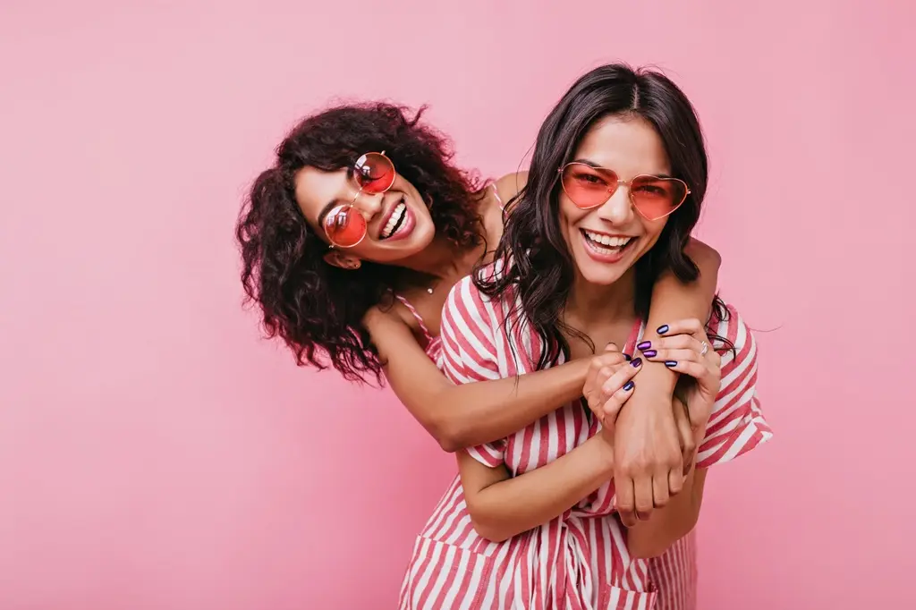 Menopause, Mood Swings & Besties: Why Our Girlfriends Are the Ultimate Remedy