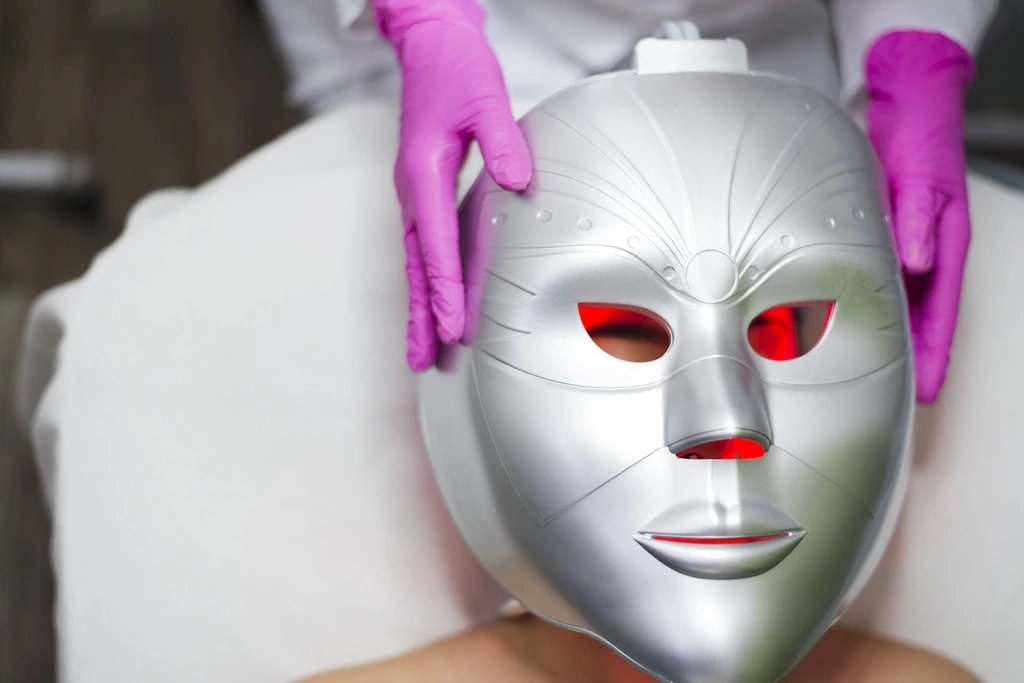 Red Light Therapy: Is It Really Worth It, or Just Another Wellness Trend?